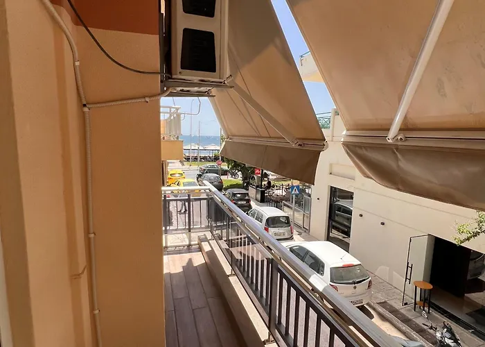 Sea Side Apartment